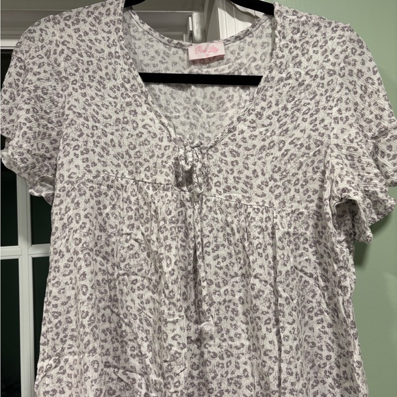 Pink Lily Tops - Pink Lily Leopard Print Blouse